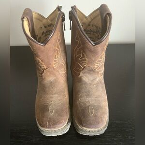 Toddler size 7 cowboy boots